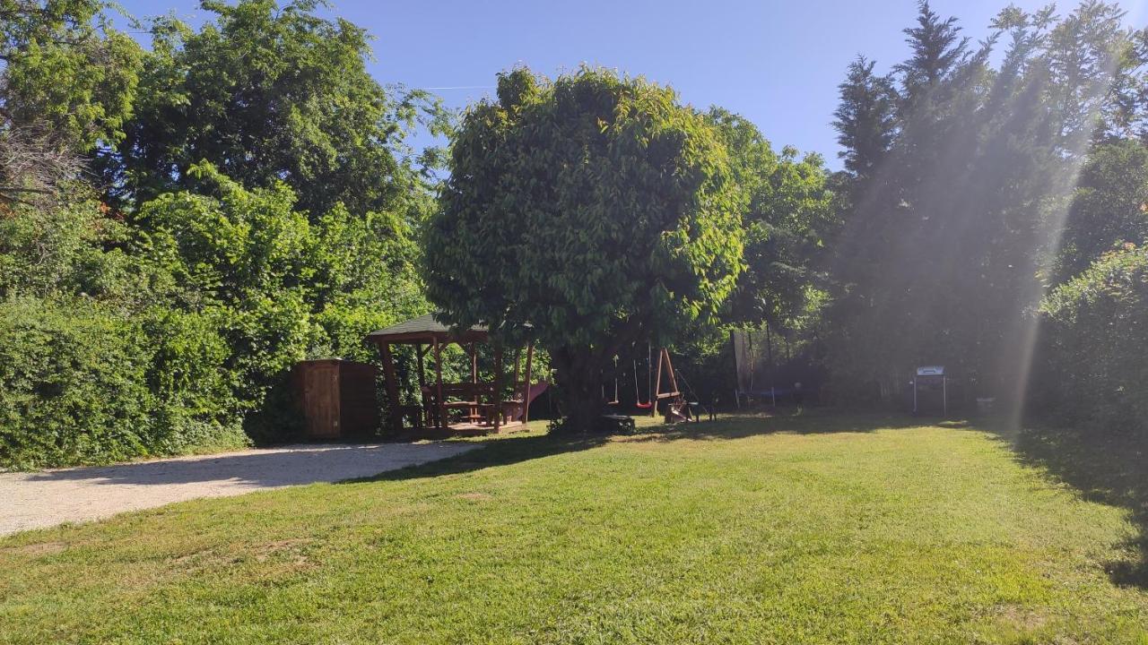 Lelle Lelke Apartmanhaz Apartment Balatonlelle Exterior photo